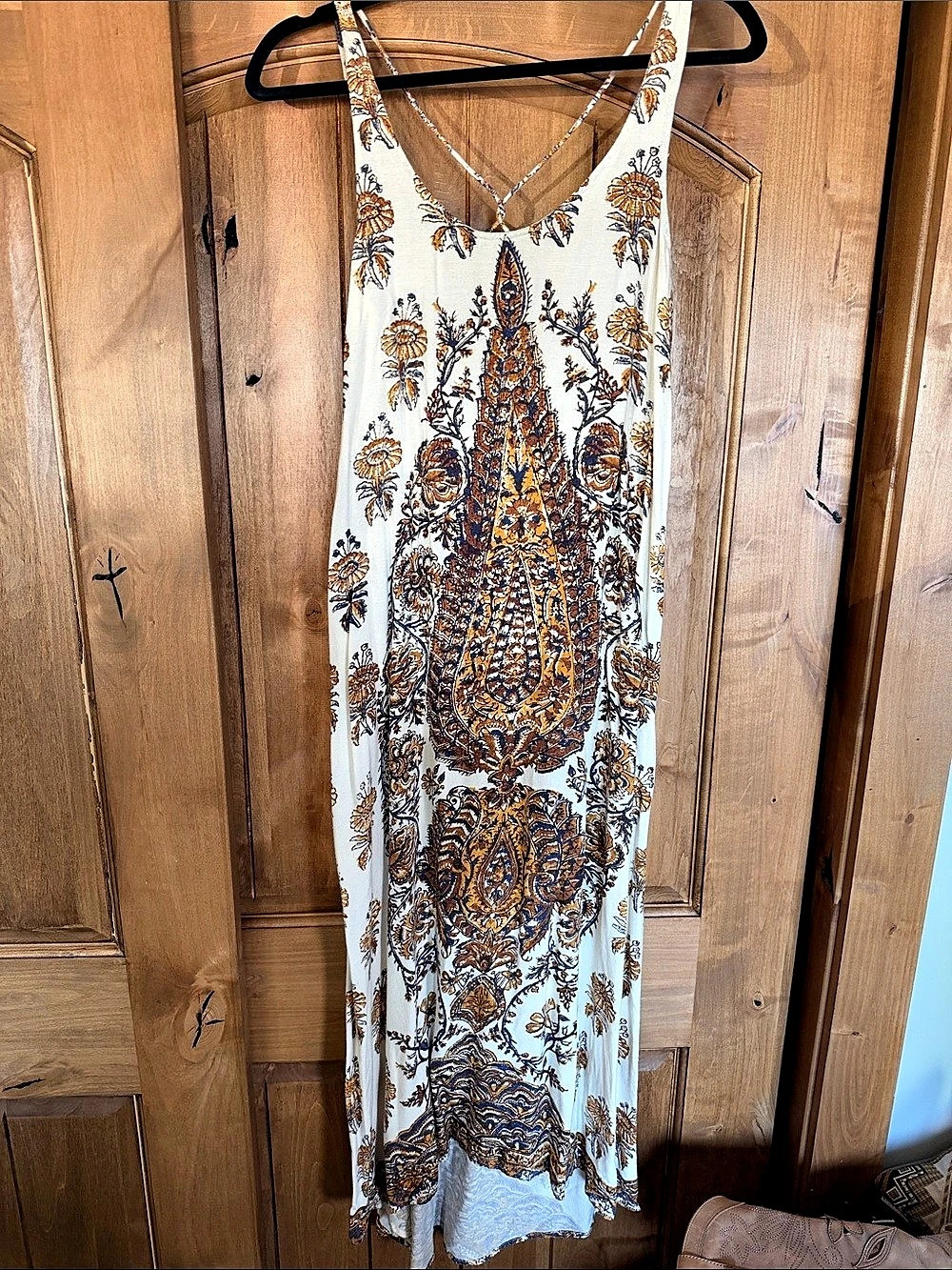 Billabong Paisley Maxi Dress in White & Brown